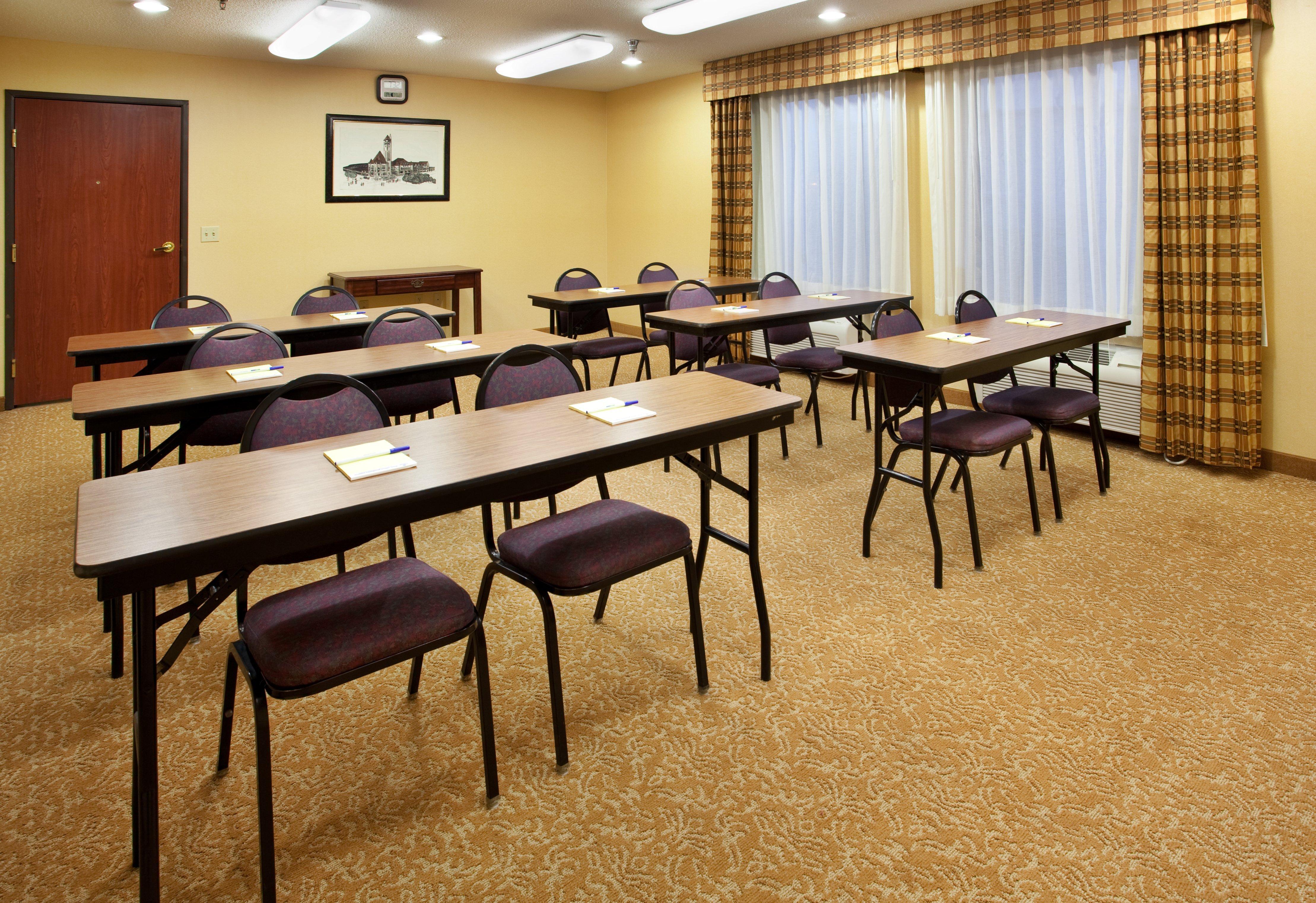 Holiday Inn Express Hotel & Suites Fenton/I-44 By Ihg Exterior photo