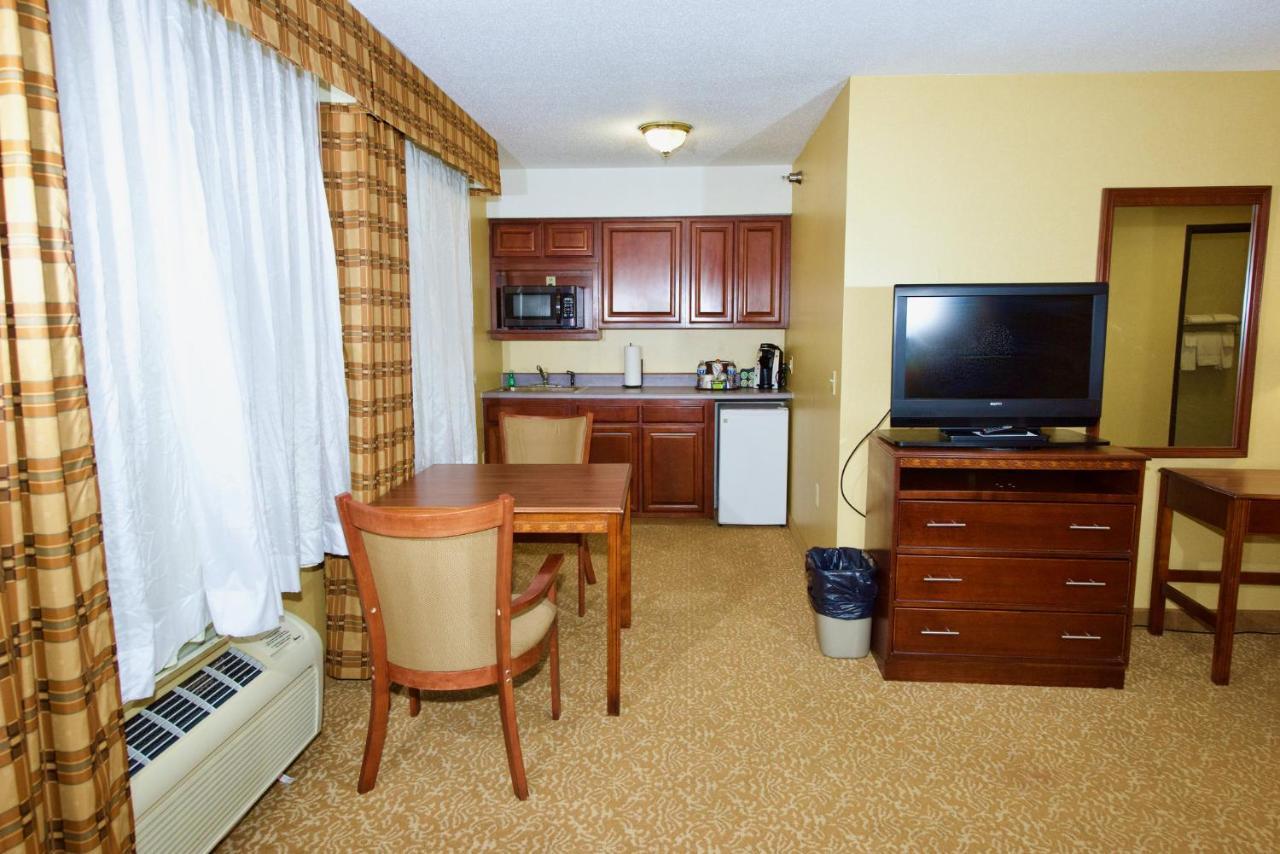 Holiday Inn Express Hotel & Suites Fenton/I-44 By Ihg Exterior photo