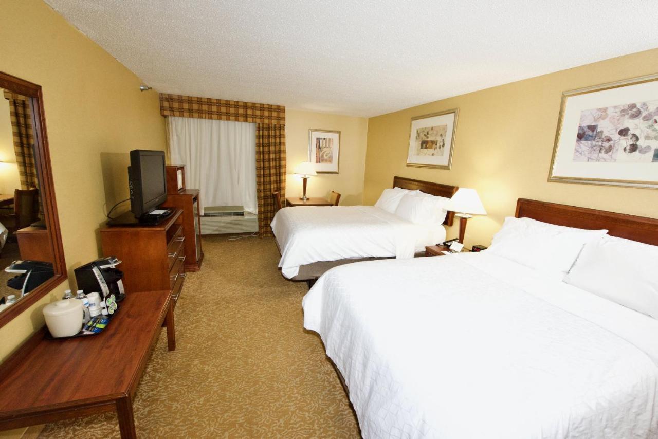 Holiday Inn Express Hotel & Suites Fenton/I-44 By Ihg Exterior photo