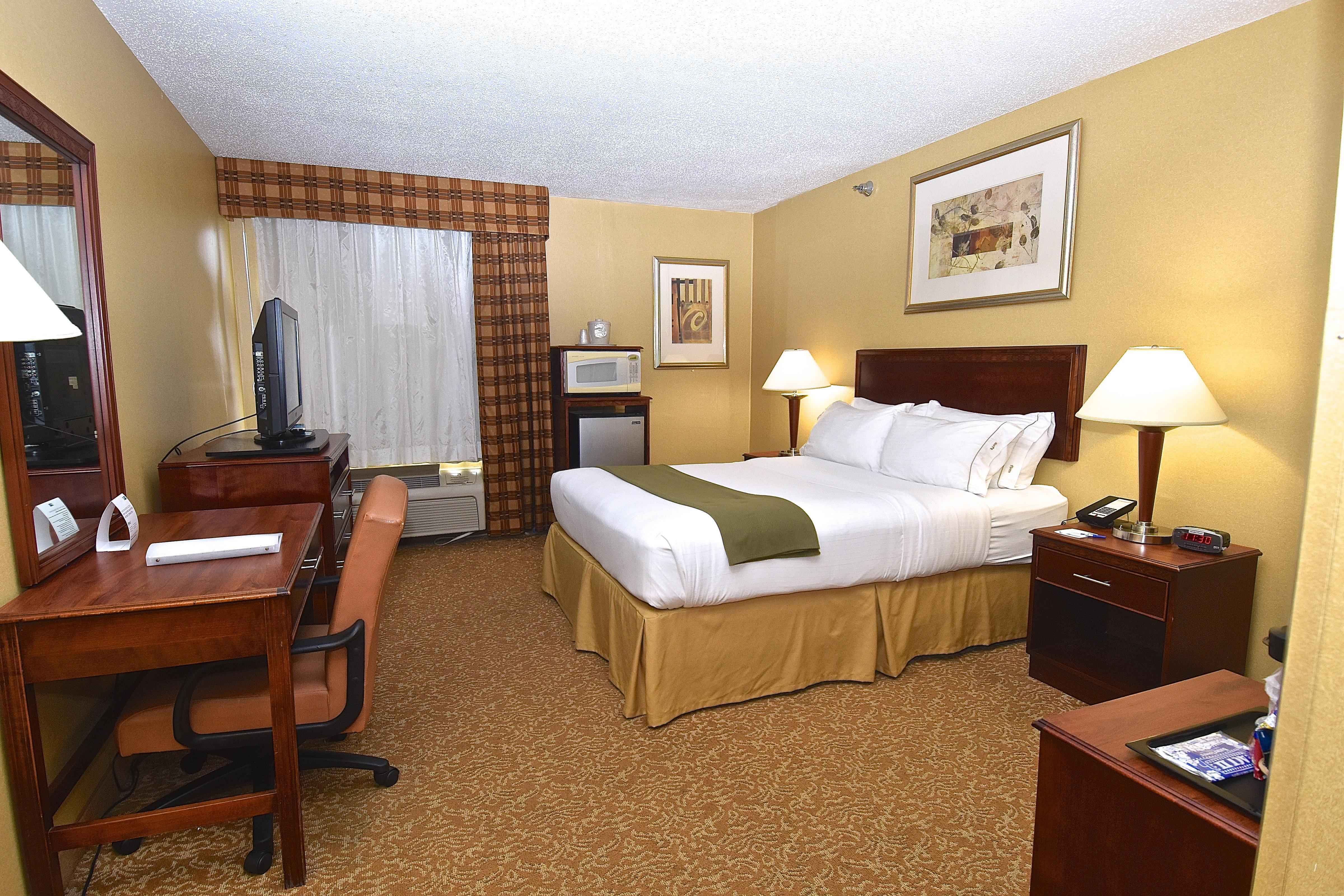 Holiday Inn Express Hotel & Suites Fenton/I-44 By Ihg Exterior photo